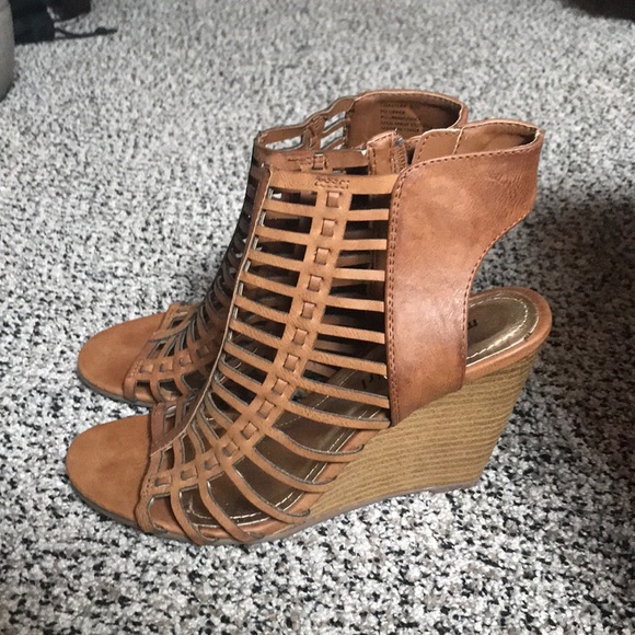 Madden Girl Shoes - Madden girl wedge sandals 6.5